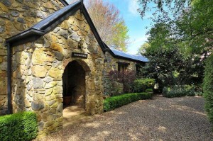 live breathe decor weekender