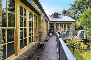 live breathe decor weekender deck