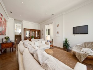 live breathe decor dream beach house 6